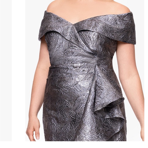 Xscape Metallic Gray Off-Shoulder High-Low Ruffle Gown - Picture 2 of 16